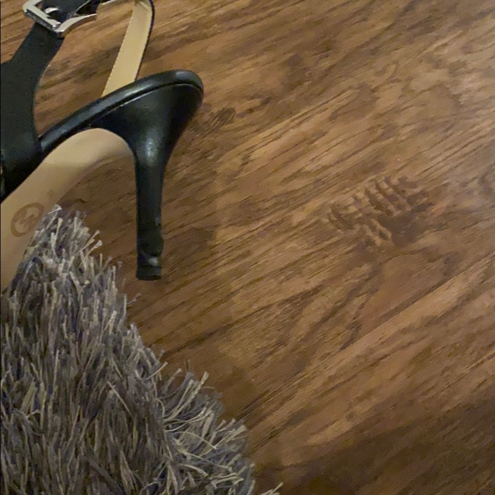 Michael Kors black open toe heel - Picture 5 of 6